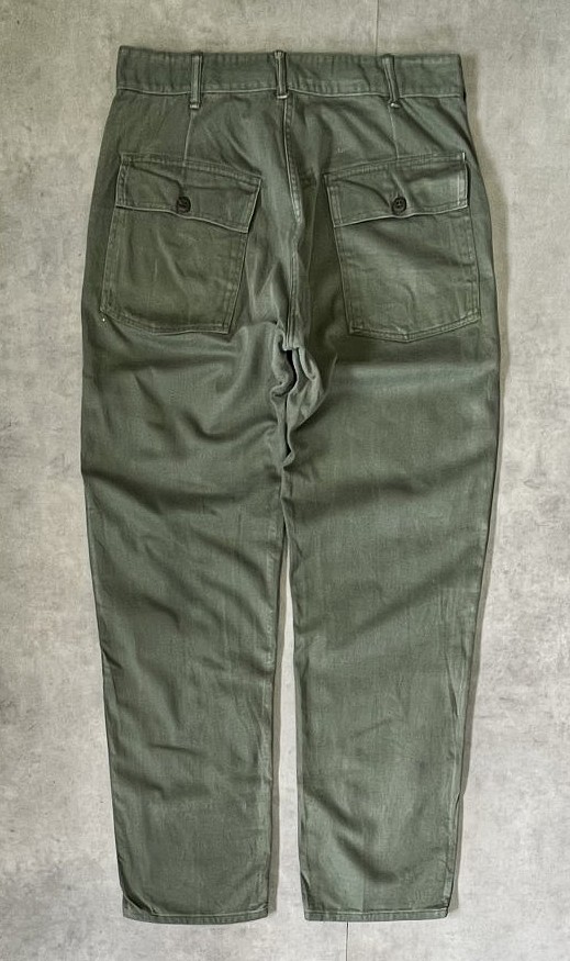 画像3: 60'S アメリカ軍 USAF "OG107" コットンサテン ベイカーパンツ セージグリーン (VINTAGE)