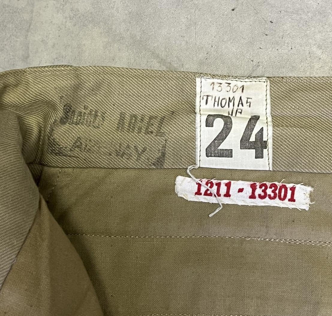 画像2: 50'S フランス軍 M52 ボタンフライ ツータック チノパンツ ベージュ (VINTAGE)