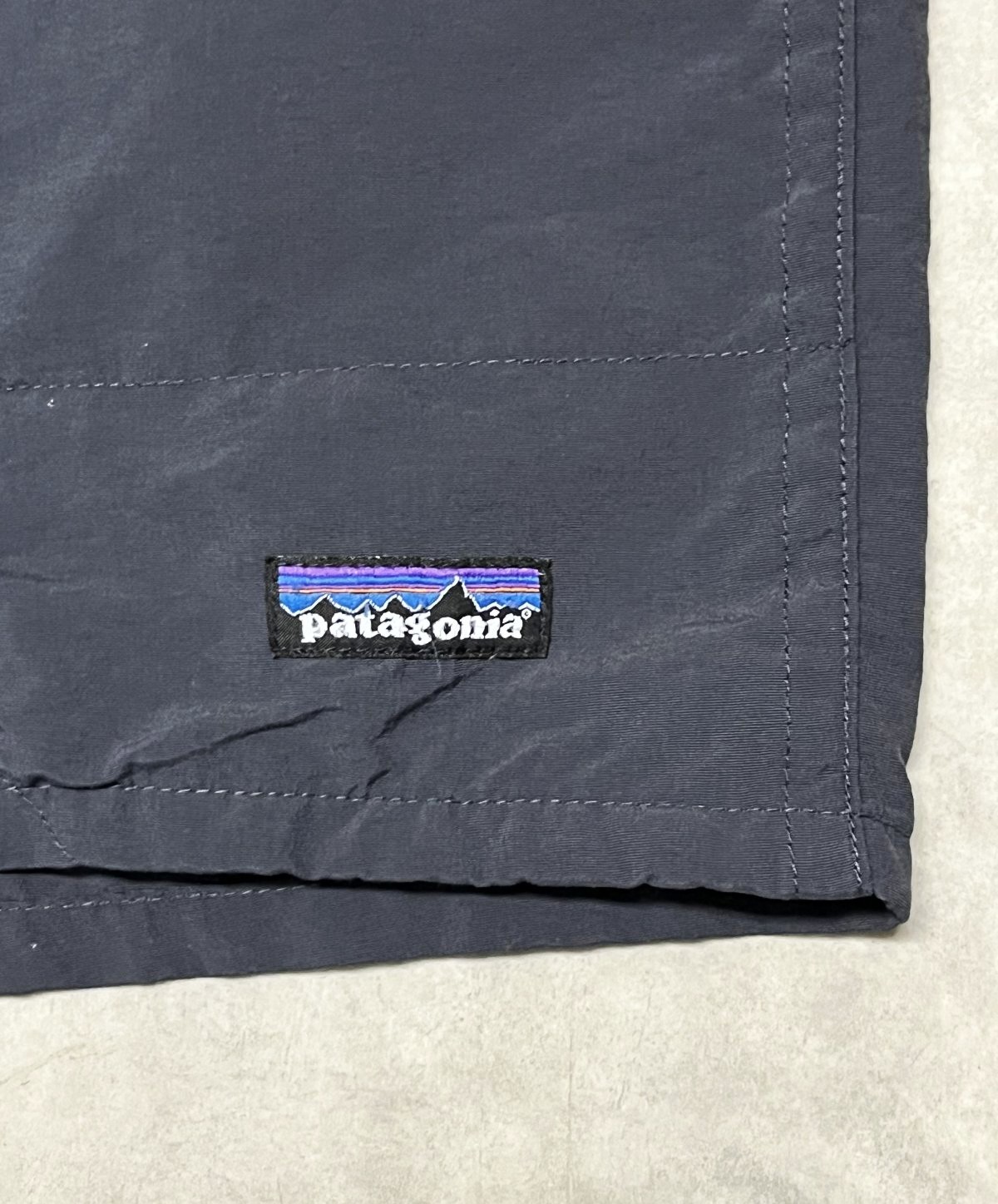 画像4: PATAGONIA "BAGGIES SHORTS" ナイロン バギーズショーツ チャコール (USED)