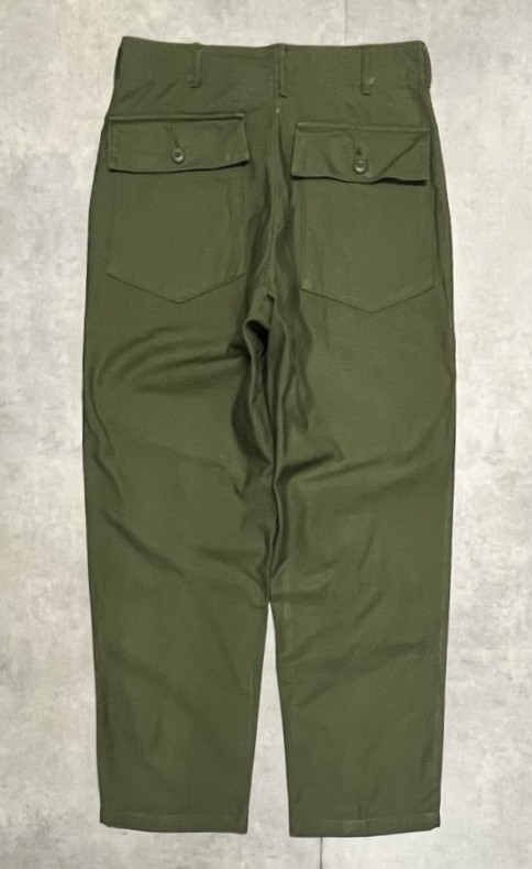 画像4: 60'S アメリカ軍 US ARMY "OG107" コットンサテン ベイカーパンツ ミリタリーグリーン (MINT CONDITION)