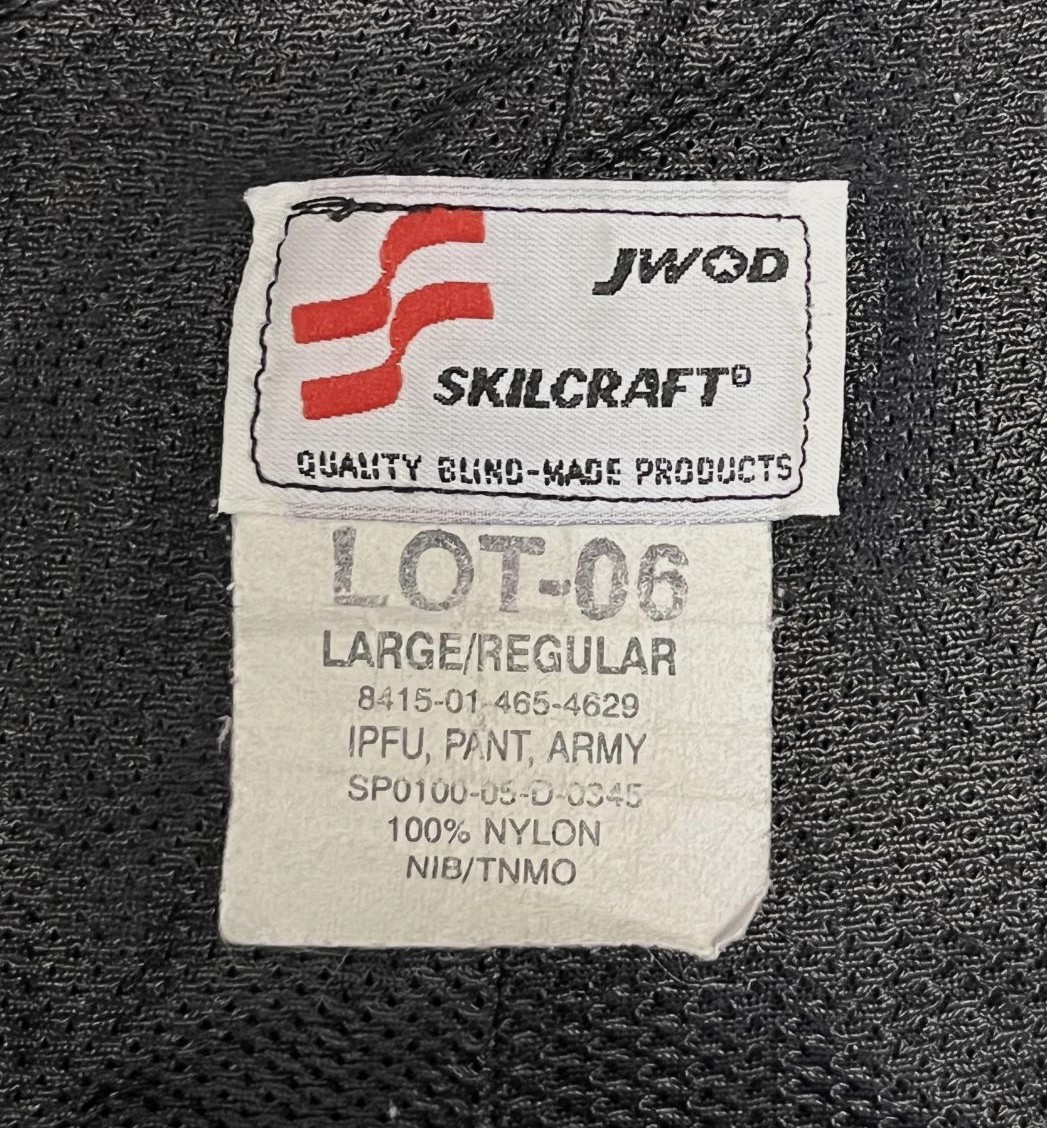 画像2: アメリカ軍 US ARMY IPFU ナイロン トレーニングパンツ ブラック L-REGULAR (USED)