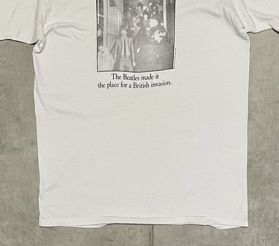 画像: 90'S THE BEATLES "CARNEGIE HALL" シングルステッチ 両面プリント 半袖 Tシャツ ホワイト USA製 (VINTAGE)