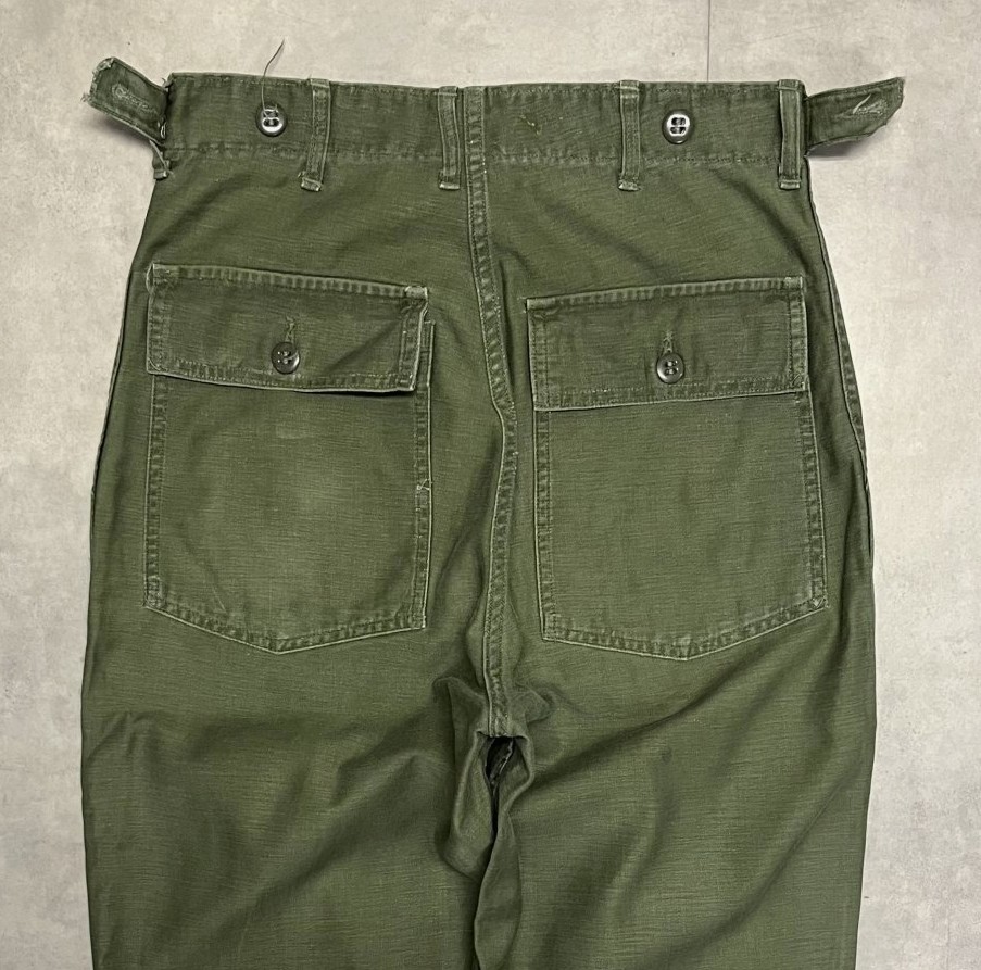 画像: 60'S アメリカ軍 US ARMY "OG107" 初期モデル コットンサテン 平ボタン ベイカーパンツ ミリタリーグリーン (VINTAGE)
