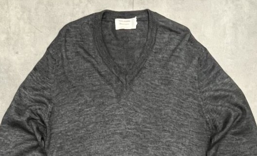 画像: 70'S BROOKS BROTHERS "BROOKSGATE" Vネック セーター チャコール イスラエル製 (VINTAGE) 