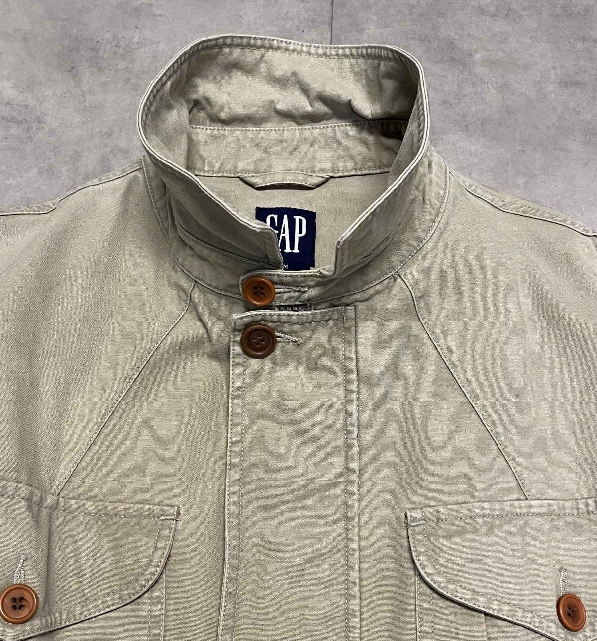 画像3: 90'S GAP 旧タグ "BRITISH ARMY P60 SAMPLING" チンスト付き ミリタリージャケット ベージュ (VINTAGE)