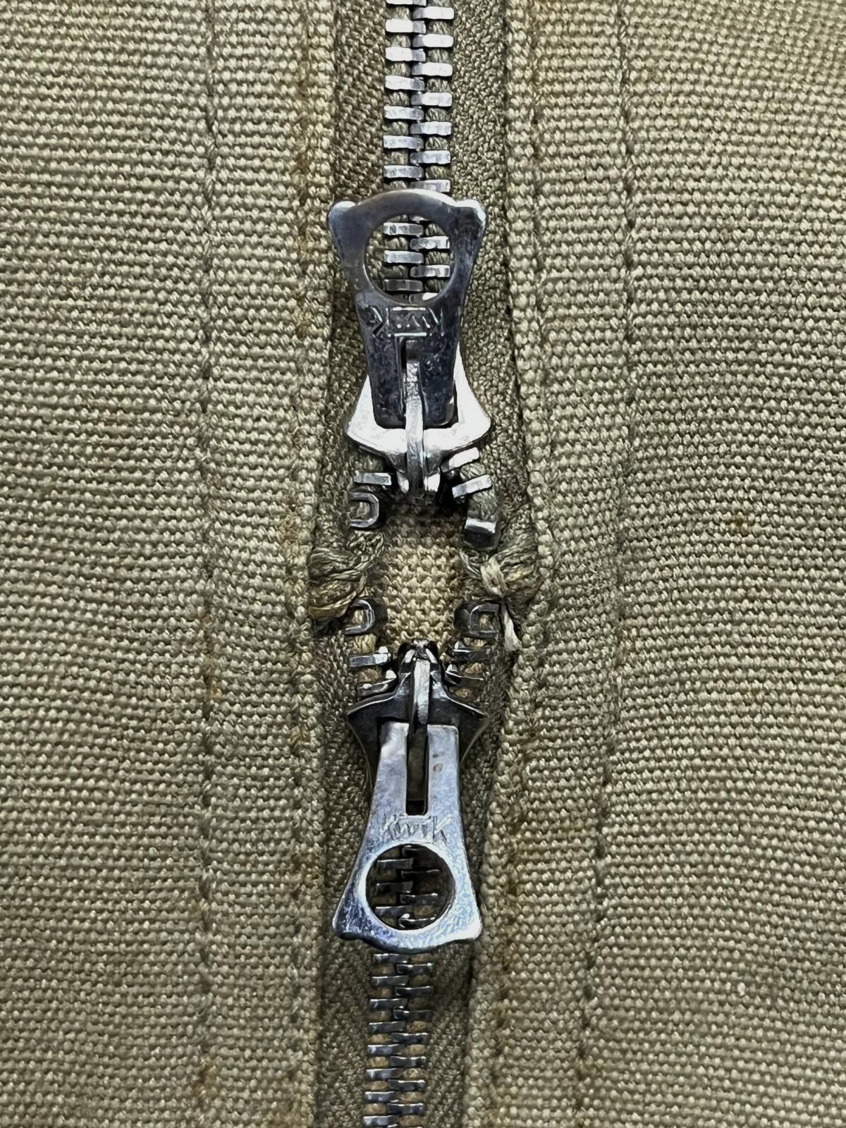画像3: 40'S アメリカ軍 US NAVY "PARACHUTE TRAVELING BAG" キャンバスバッグ KWIKアルミジップ カーキ (VINTAGE)