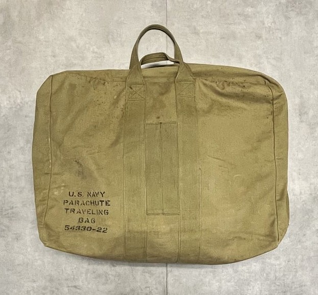 画像1: 40'S アメリカ軍 US NAVY "PARACHUTE TRAVELING BAG" キャンバスバッグ KWIKアルミジップ カーキ (VINTAGE)