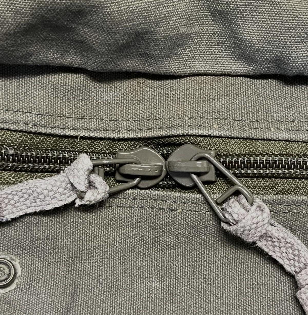 画像6: 80'S アメリカ軍 USAF コットンキャンバス フライヤーズキットバッグ オリーブ (VINTAGE)