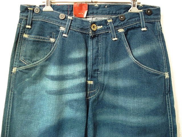 画像: Levis RED