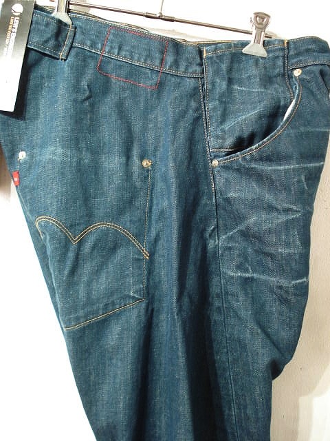 画像: Levis RED